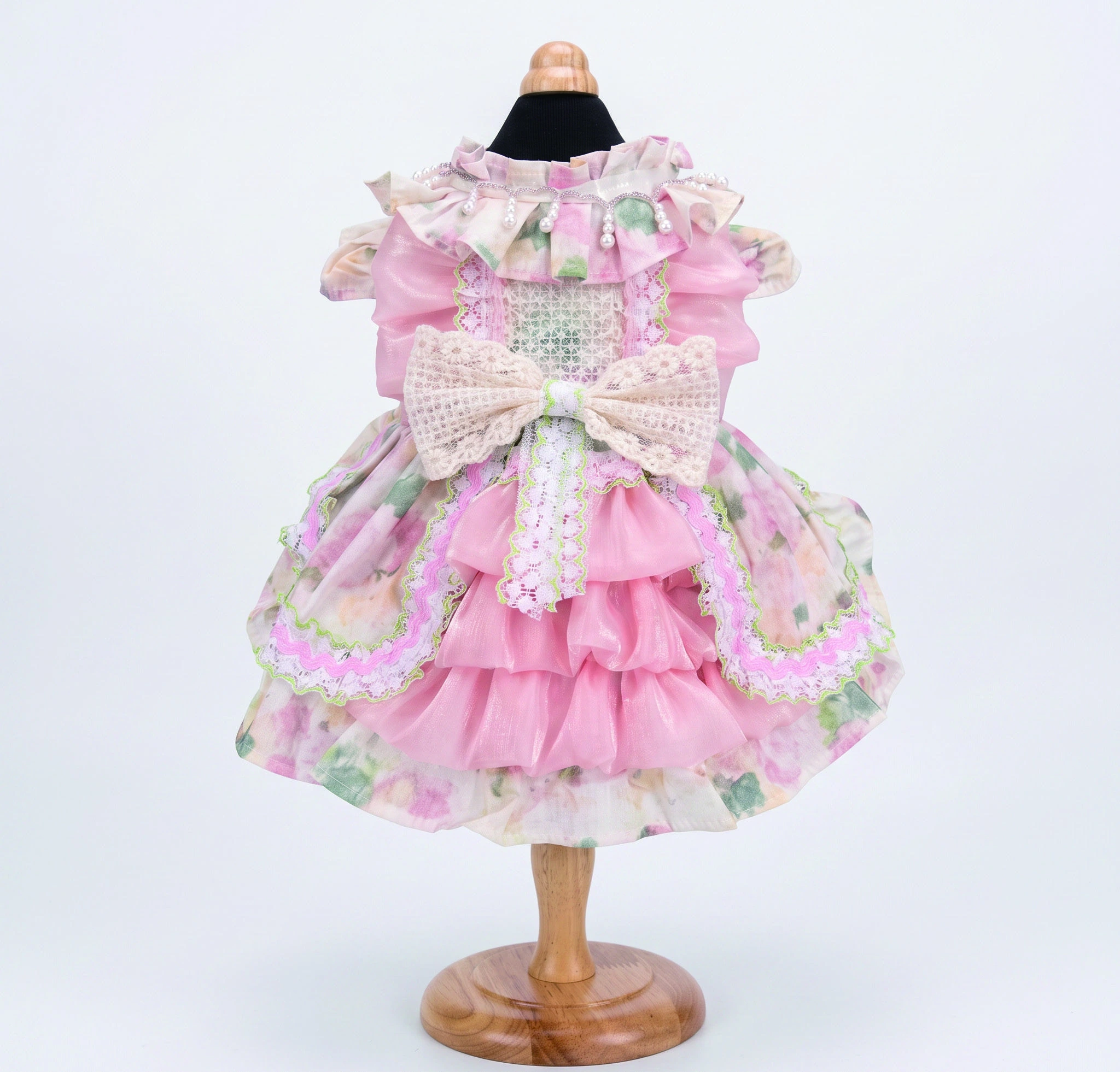 Pink Floral Lace Bow Dress, overall design view